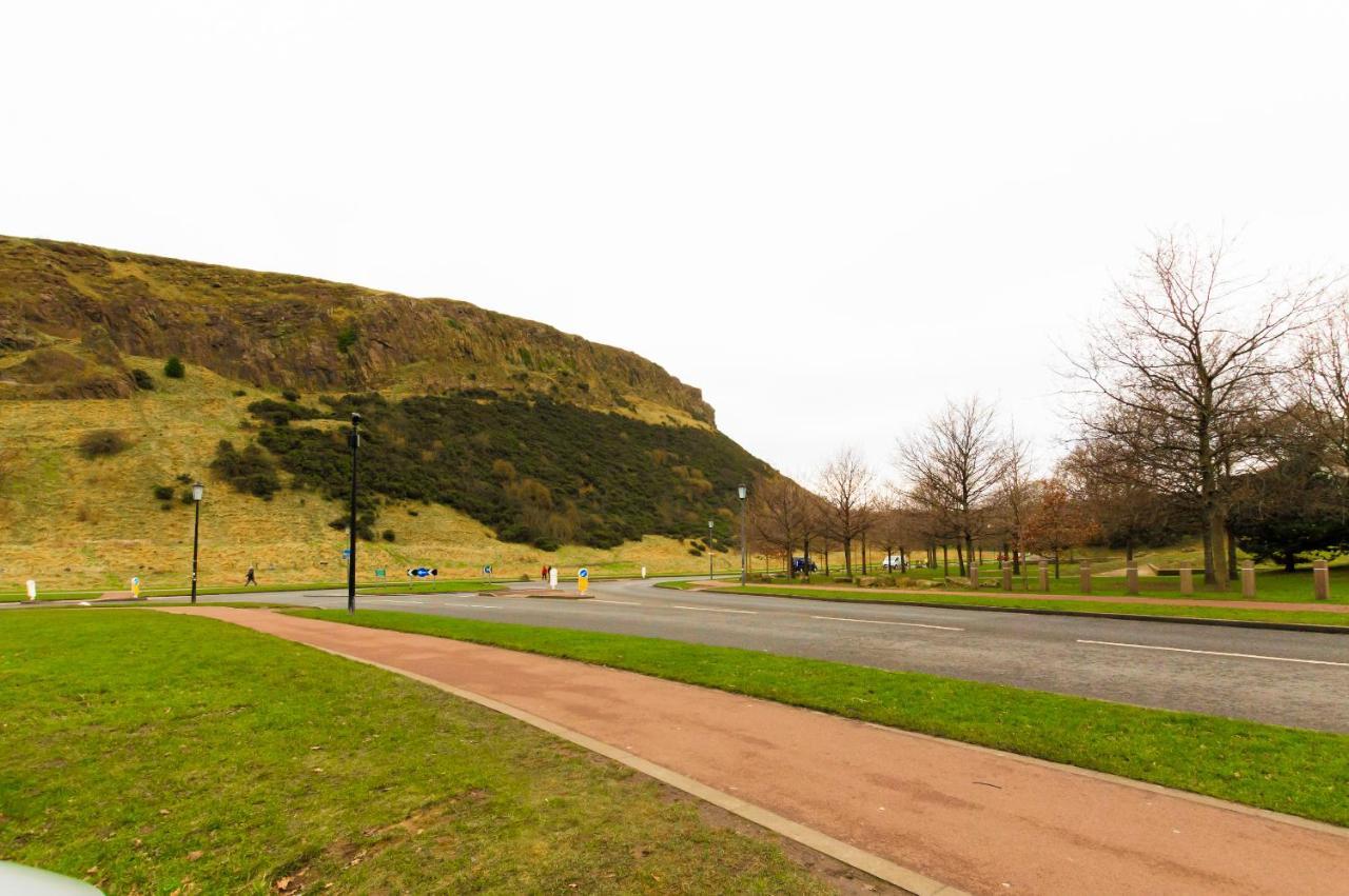 Tony Asga - Tony'S Apartment Heart Of Edinburgh City Centre Sleeps 2 エクステリア 写真