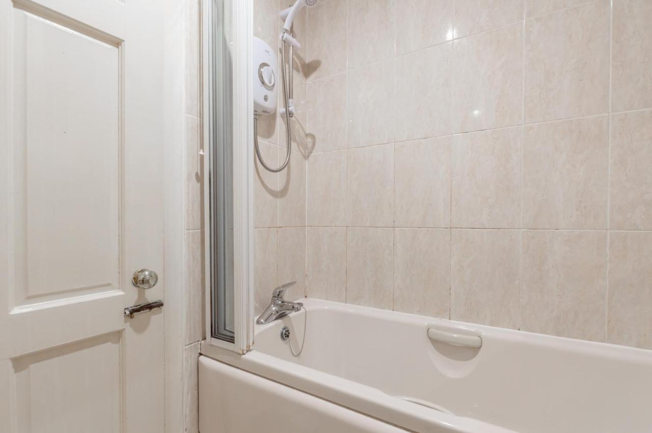 Tony Asga - Tony'S Apartment Heart Of Edinburgh City Centre Sleeps 2 エクステリア 写真